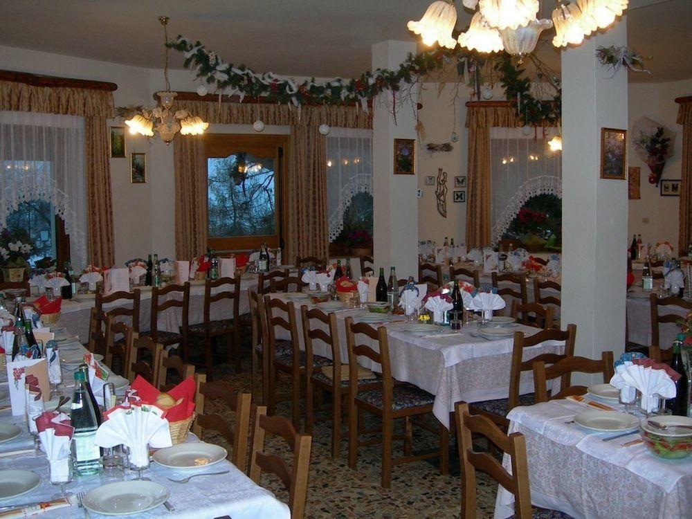 מלון אביו Rifugio Monte Baldo מראה חיצוני תמונה