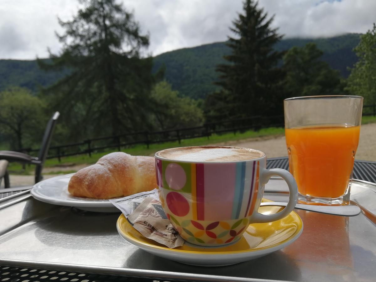 מלון אביו Rifugio Monte Baldo מראה חיצוני תמונה